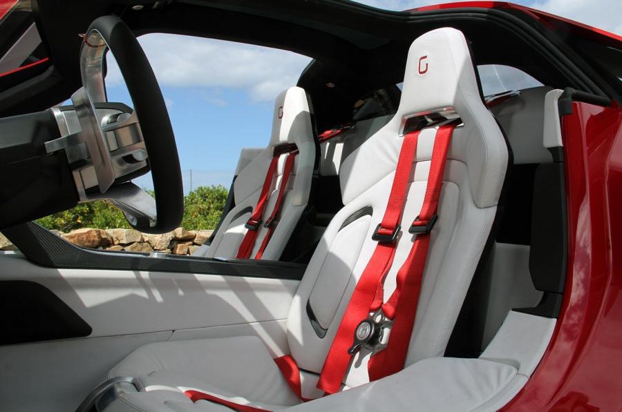 Интерьер ItalDesign Parcour Concept 2013 года  (фото 33 из 71)